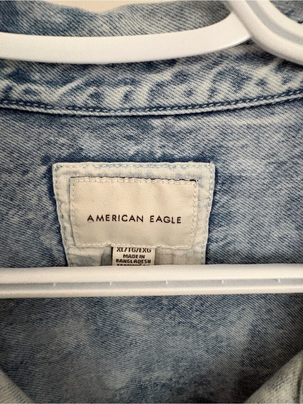 American Eagle Oversized Denim Shirt - Picture 3 of 3